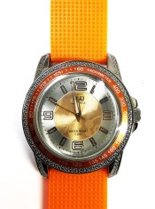 Ceas dam? elegant Q&amp;Q Q574J304Y