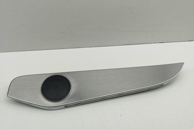 Ornament panou ușă dreapta spate MERCEDES-BENZ C T-Model S205 2015 OEM: A205730XX22,A2057308222 | 31557377 foto
