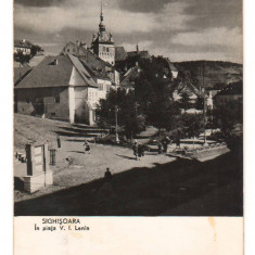 CPIB 21661 - CARTE POSTALA - SIGHISOARA. IN PIATA V.I. LENIN, RPR, 1959