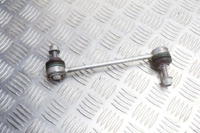 Bieleta stabilizatoare dreapta spate JAGUAR F-PACE X761 2019 OEM: HK83-5D498-AB 11670617