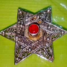 D92-Brosa Steaua lui David Israel. Metal argintiu, diametrul 6 cm.