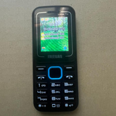 Telefon cu butoane Freeman T135