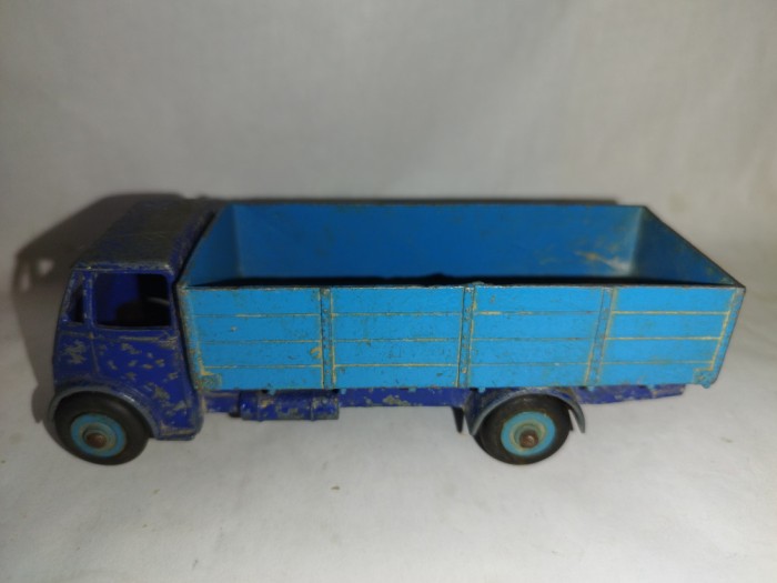 bnk jc Dinky 911 Guy Warrior Lorry