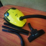 Aspirator Heinner cu sac, 700W, Filtru HEPA, Accesorii incluse