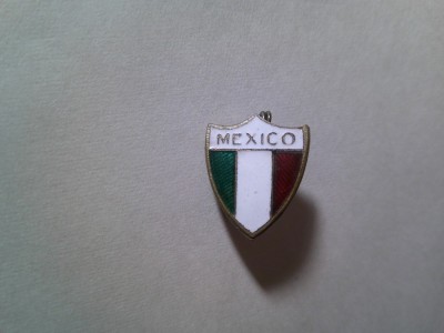 Insigna Federatia Fotbal Mexico , metal si email , h=1,8cm foto