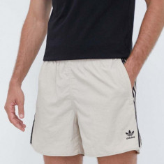 adidas Originals pantaloni scurti barbati, culoarea bej