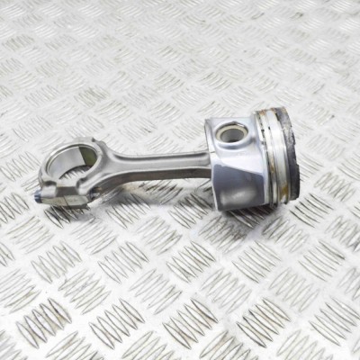 Piston TOYOTA HILUX VIII Pick-up _N1_ 2017 OEM: 13201-0E010-A0,13101-0E010-01 foto