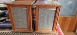 BOXE TEHNOTON 4 OHMI - 8 VATI , PENTRU RADIO BUCUR 2 . FUNCTIONEAZA .