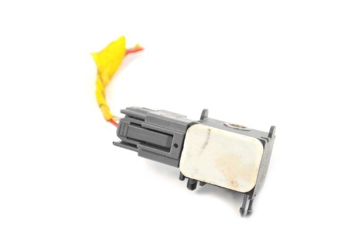 Senzor de impact lateral st&acirc;nga HYUNDAI SANTA F&Eacute; II CM 2008 OEM: 95920-2B000 3478298