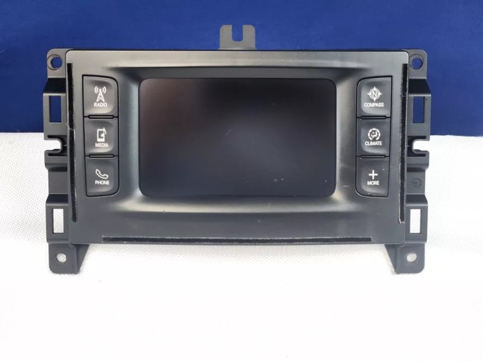 Cod Deblocare Radio 2015 2016 Chrysler 200 RA2 VP2 Touch Screen Bluetooth SAT