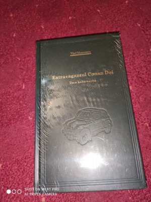 VLAD MUSATESCU - EXTRAVAGANTUL CONAN DOI: DE-A BABA OARBA foto