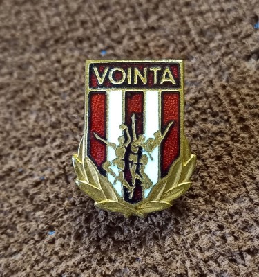 Insigna - Clubul Sportiv &amp;quot;VOINTA&amp;quot; (prindere tip brosa) foto