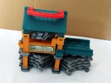 bnk jc Thomas &amp; Friends Take-n-Play Sodor Steamworks Repair Shed
