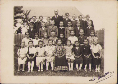 HST P144 Poza Volksdeutsche la Hălmagiu județul Arad 1943 foto