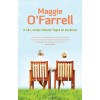 A k&eacute;z, amely elősz&ouml;r fogta az eny&eacute;met - Maggie O&#039;Farrell