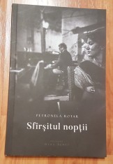 Sfarsitul noptii de Petronela Rotar foto