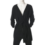 Cardigan negru cu cordon si croiala petrecuta