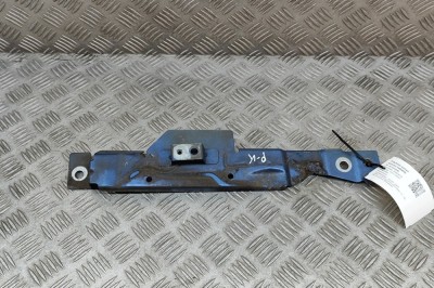 Suport aripa st&amp;acirc;nga față VOLVO V90 II 2019 OEM: 31416626 21832999 foto