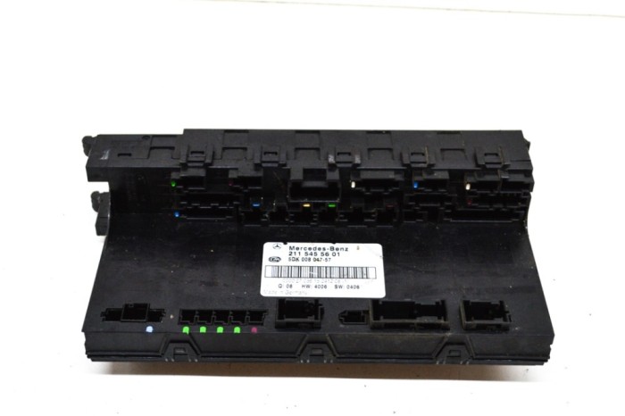 Modul panou de siguranțe MERCEDES-BENZ E T-Model S211 2007 OEM: 2115455601,5DK008047,5DK008057,929248-1D 14635958