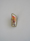 M3 N2 20 - insigna - militar - soldat cu steagul Spaniei