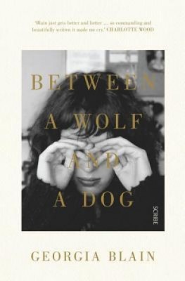 Between a Wolf and a Dog foto