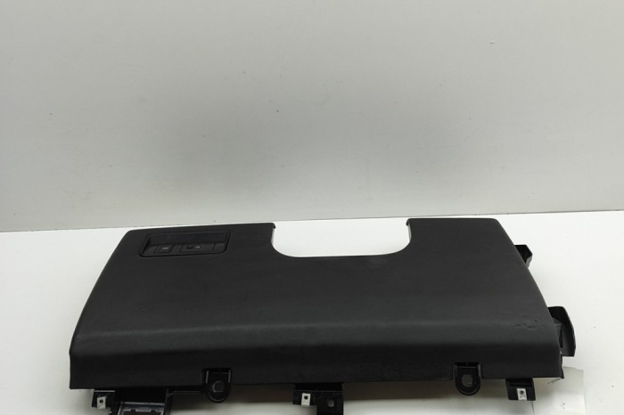 Ornament inferior planșa de bord LAND ROVER RANGE ROVER IV L405 2018 OEM: CPLA-044F08-C | 32079935