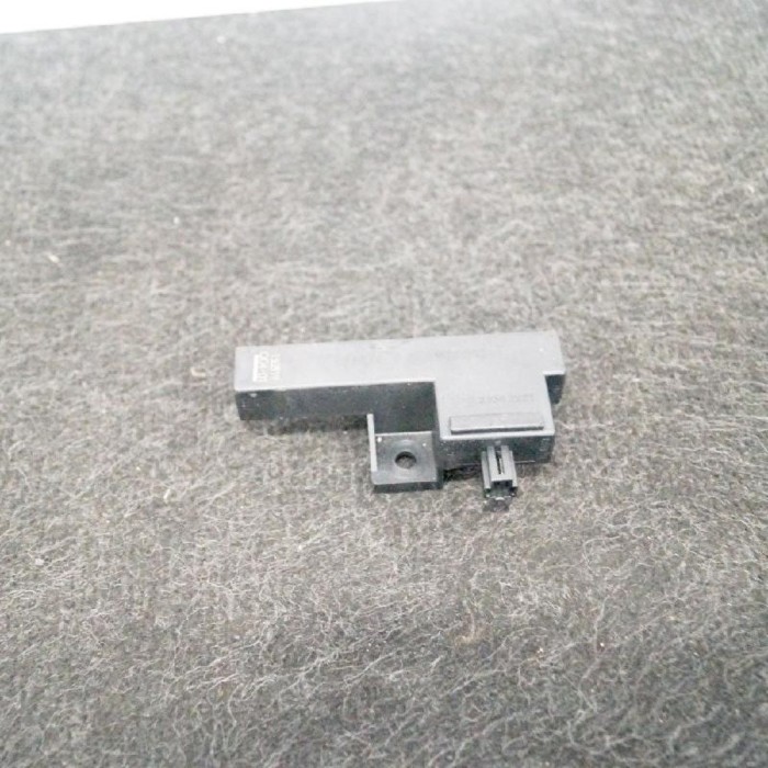 Amplificator de antena AUDI Q5 8R 2013 OEM: 8K0907247 2821791
