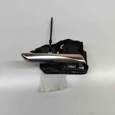 M&amp;acirc;ner de deschidere interior dreapta față MAZDA CX-30 DM 2023 OEM: BCJH-V8392 29508744 foto