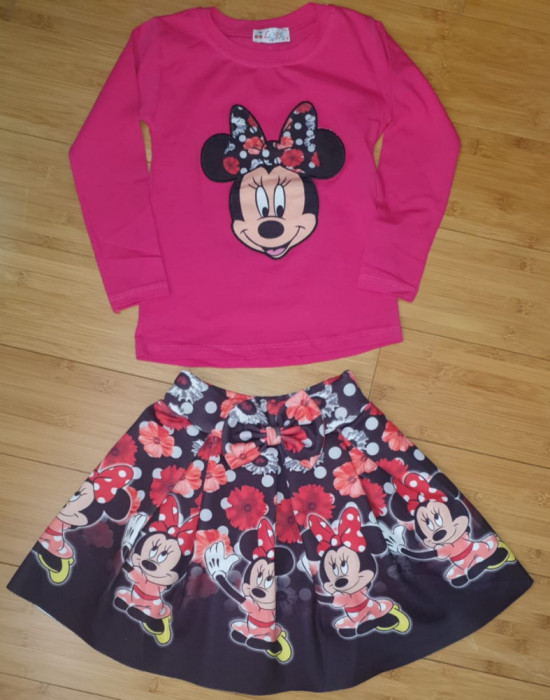 Set fata roz 2 piese bluza si fusta Disney Minnie Mouse 7/8 ani nou