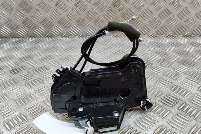 &Icirc;ncuietoare ușă st&acirc;nga față TOYOTA RAV 4 V XA50 2022 OEM: 69040-53140 25164748