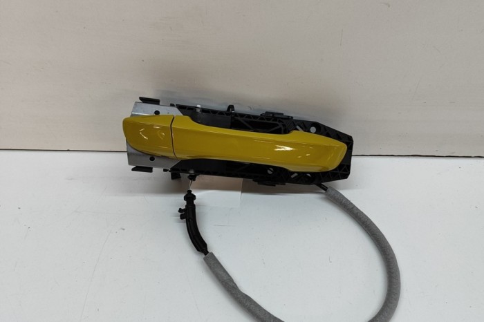 M&acirc;ner exterior ușă dreapta față VW T-CROSS C11 2024 OEM: 2GM837470A,2G0837206G 31402862