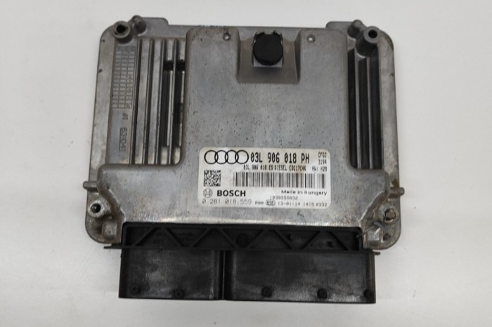 Unitate de control motor AUDI Q3 8U 2013 OEM: 03L906018PH,03L906018ES,0281018559 30775601