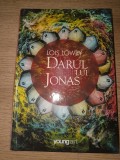 Darul lui Jonas, Lois Lowry
