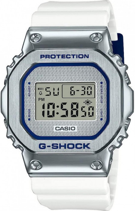 Ceas Casio G-Shock, The Origin GM-5600LC-7ER - Marime universala