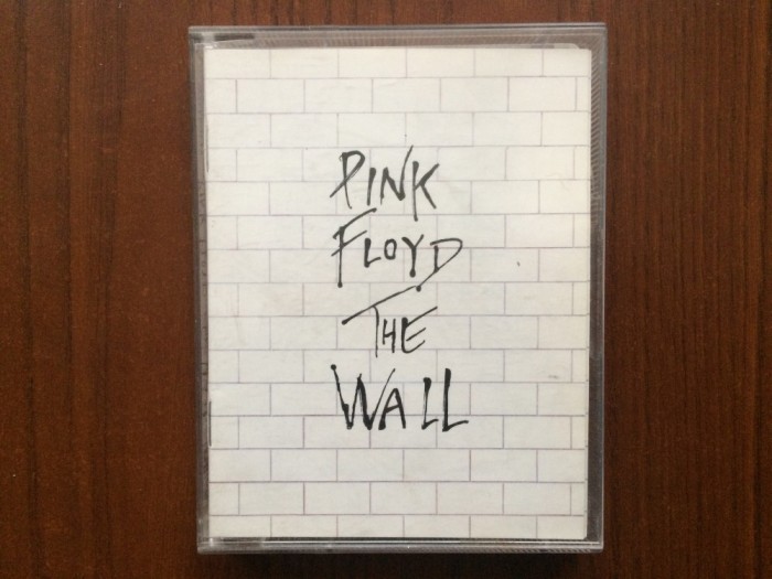 Pink Floyd The Wall 1979 album remastered box set 2 casete audio muzica prog pop rock printed in UK Harvest EMI records holland 1994