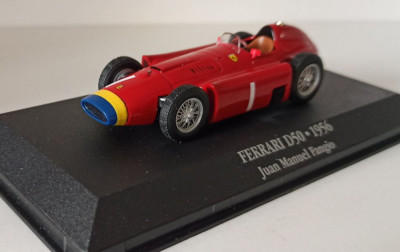 Macheta Ferrari D50 Fangio campion Formula 1 1956 - Atlas 1/43 F1 foto