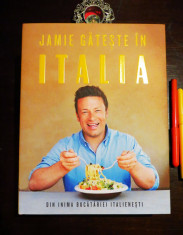 Jamie gateste in Italia - Seria Jamie Oliver, NOUA, IN TIPLA! foto