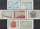 Vietnam 1985 - Instrumente muzicale, serie neuzata