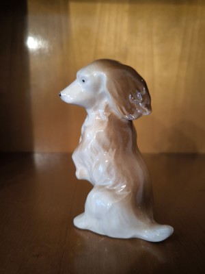 Statuetă porțelan c&amp;acirc;ine vintage -bibelou foto