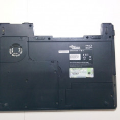 Bottom case (carcasa inferioara) FUJITSU SIEMENS AMILO A1655G KR2W DEFECTA