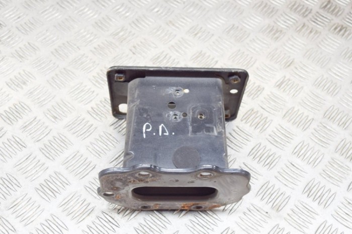 Absorbant de șoc dreapta KIA CEE\&#039;D Hatchback ED 2007 13931386