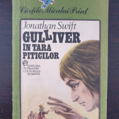 GULLIVER IN TARA PITICILOR - Jonathan Swift
