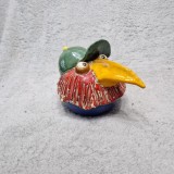 pasare decor din ceramica de studio lucrata manual stilizata viu colorata