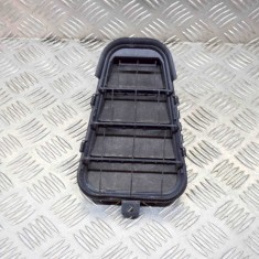 Grila de ventilație caroserie AUDI A6 4G2, C7, 4GC 2017 OEM: 4G5819161A 13560375