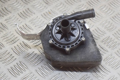Pompa de apa auxiliara TESLA MODEL S 2017 OEM: 1067473-00-H 12564145 foto