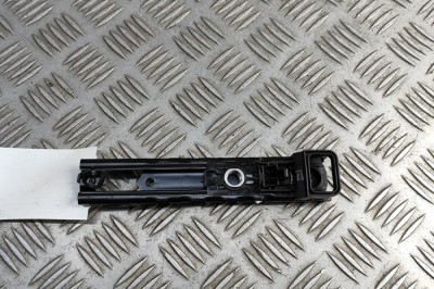 Reglaj &amp;icirc;nălțime centura dreapta față SKODA SUPERB III Estate 3V5 2017 OEM: 4M0857819 | 31600695 foto