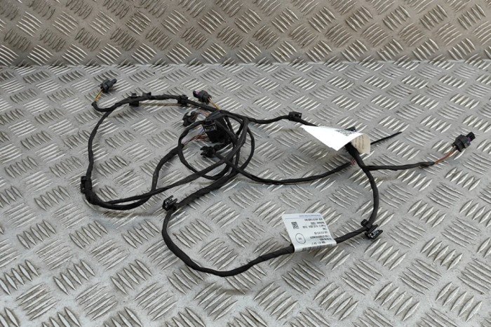 Cablaj senzor de parcare spate AUDI Q4 SUV F4B 2024 OEM: 89A971104D | 32042644