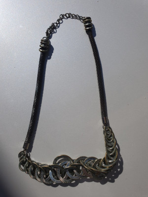 Colier de pus la gat, necklace, din metal foto