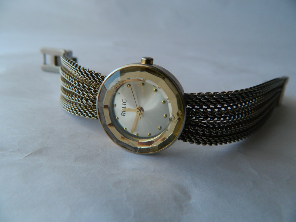 Ceas de dama RELIC (by Fossil) , curea impletitat din otel ,cod r5, Casual,  Quartz, Metal necunoscut | Okazii.ro