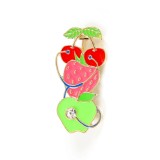 Brosa martisor fructe